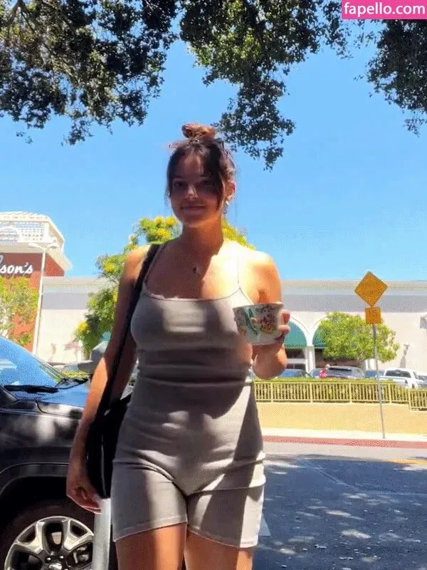 Inde Navarette Onlyfans Photo Gallery 