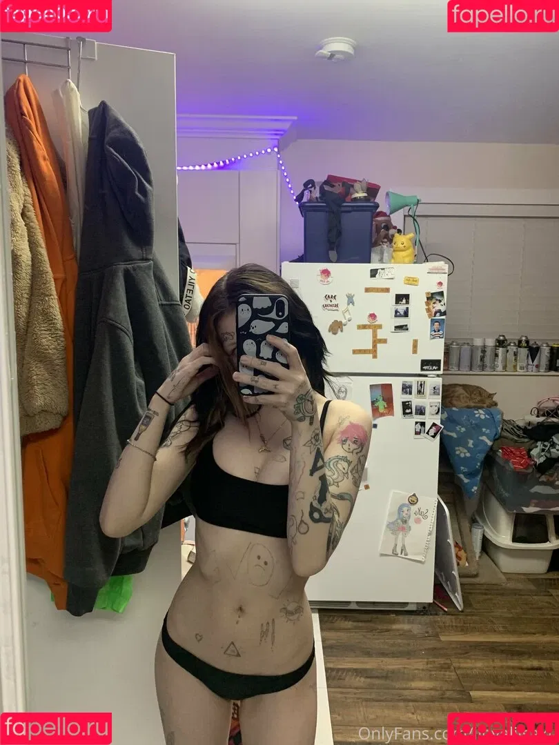 ilovelilsaku Onlyfans Photo Gallery 