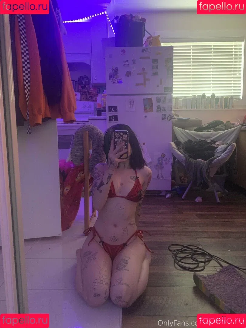 ilovelilsaku Onlyfans Photo Gallery 