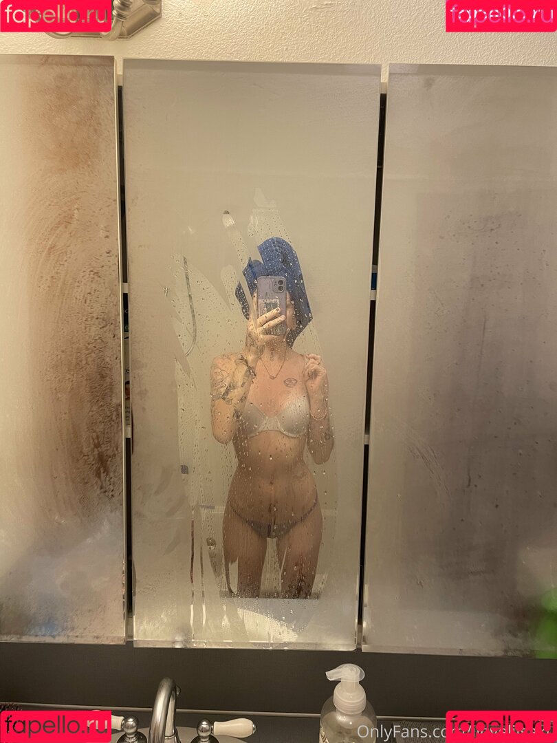 ilovelilsaku Onlyfans Photo Gallery 