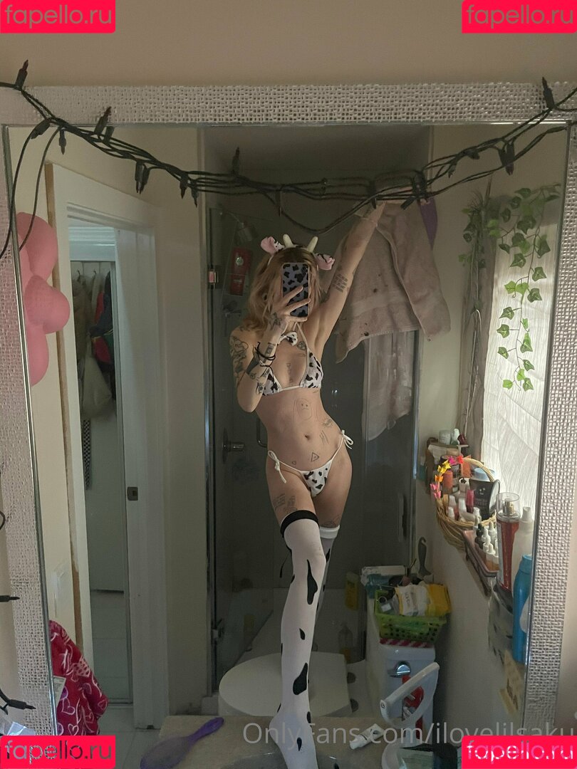 ilovelilsaku Onlyfans Photo Gallery 