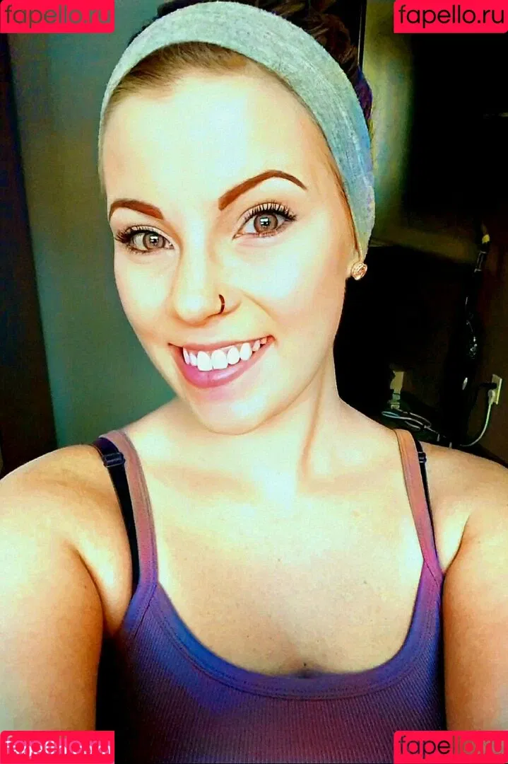 Skylynn Greene Onlyfans Photo Gallery 