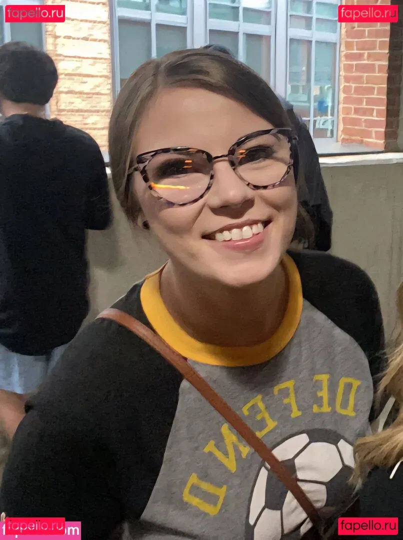 Skylynn Greene Onlyfans Photo Gallery 