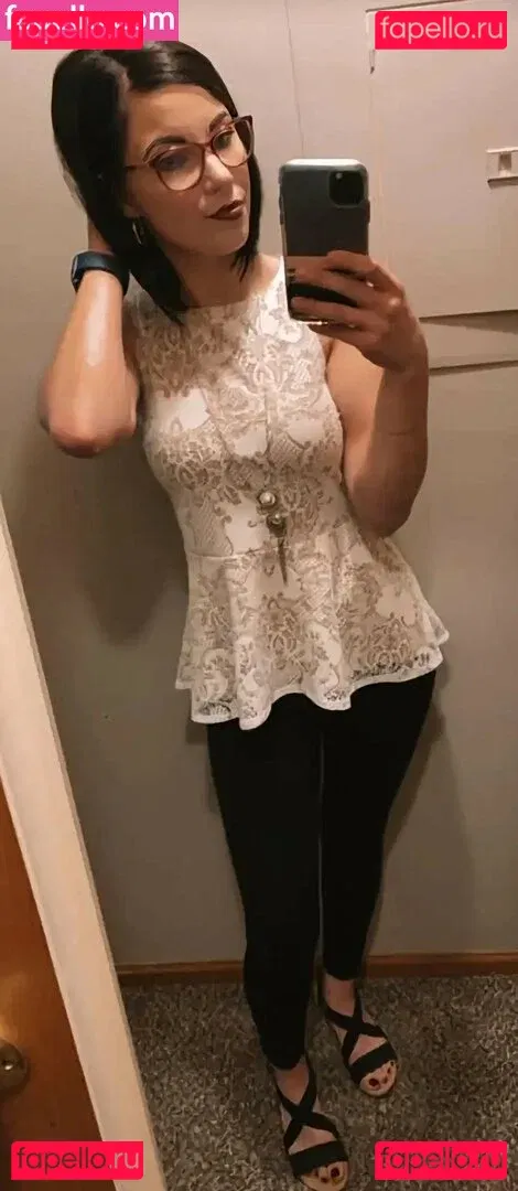 Skylynn Greene Onlyfans Photo Gallery 