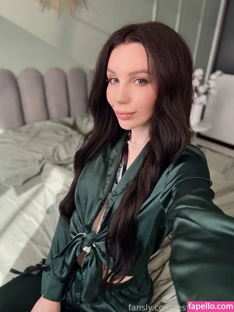 LesyaMoon Onlyfans Photo Gallery 