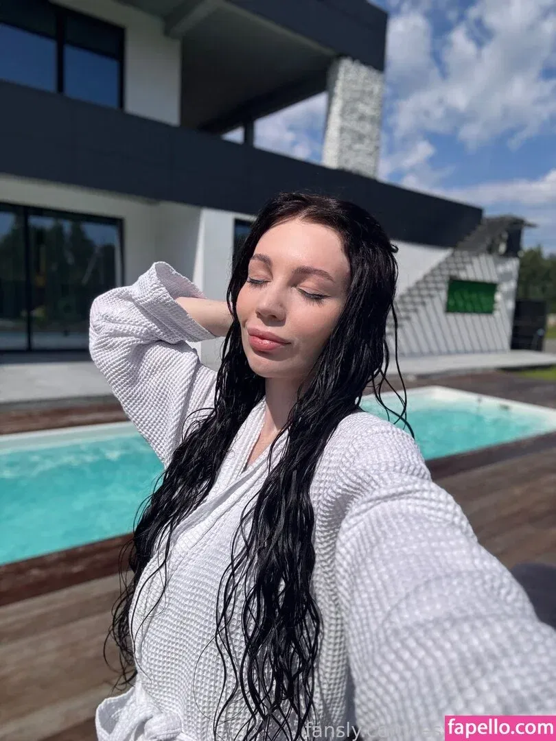 LesyaMoon Onlyfans Photo Gallery 