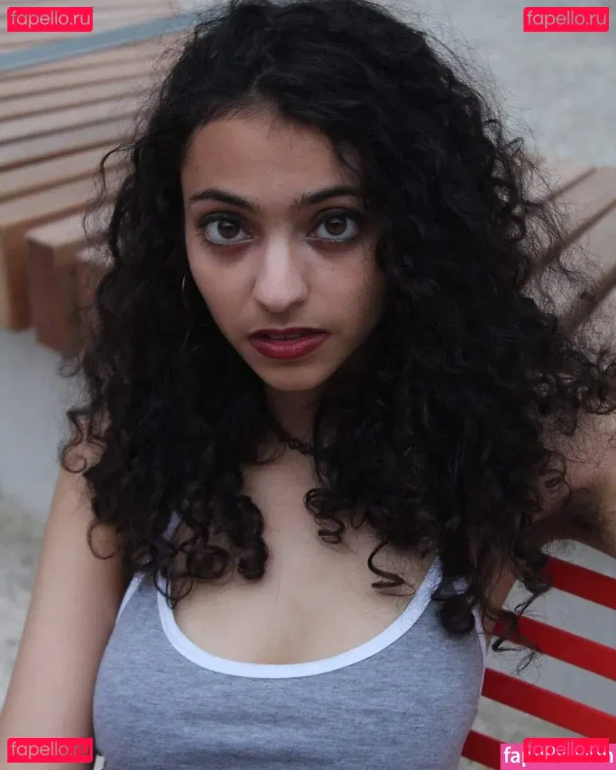 Becca Khalil Onlyfans Photo Gallery 