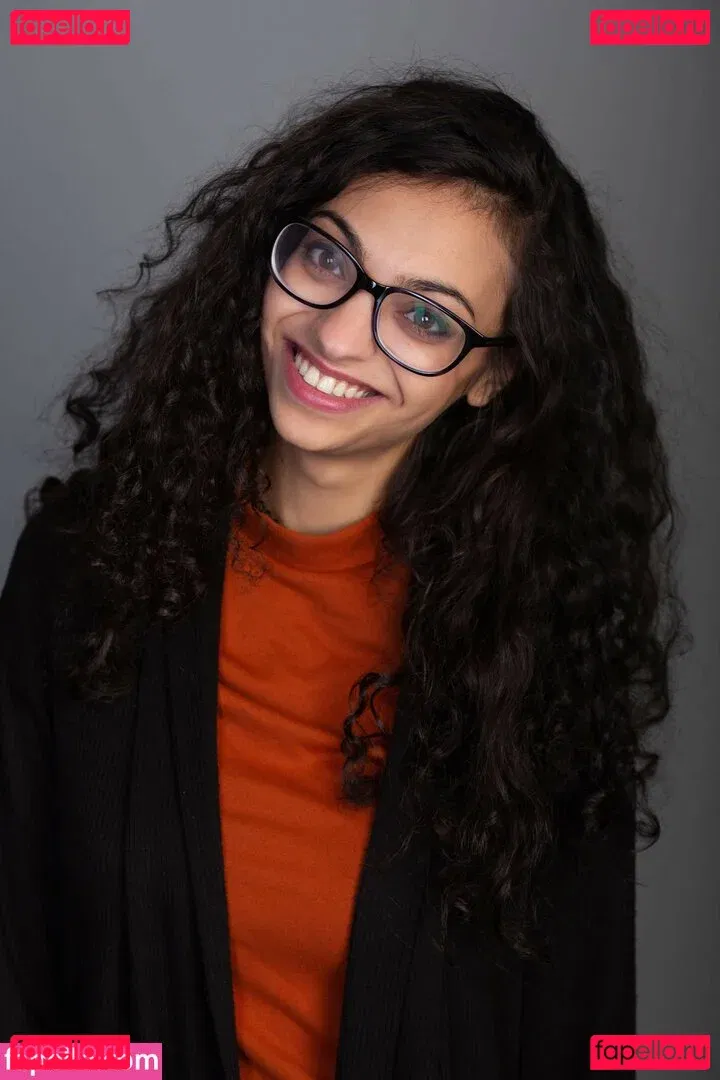 Becca Khalil Onlyfans Photo Gallery 