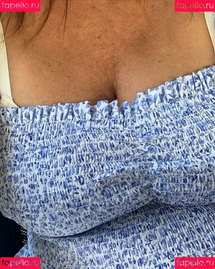 MrsSisiuXXX Onlyfans Photo Gallery 