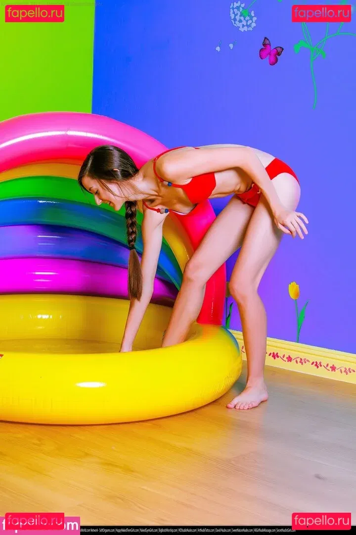 Claire Evans Onlyfans Photo Gallery 