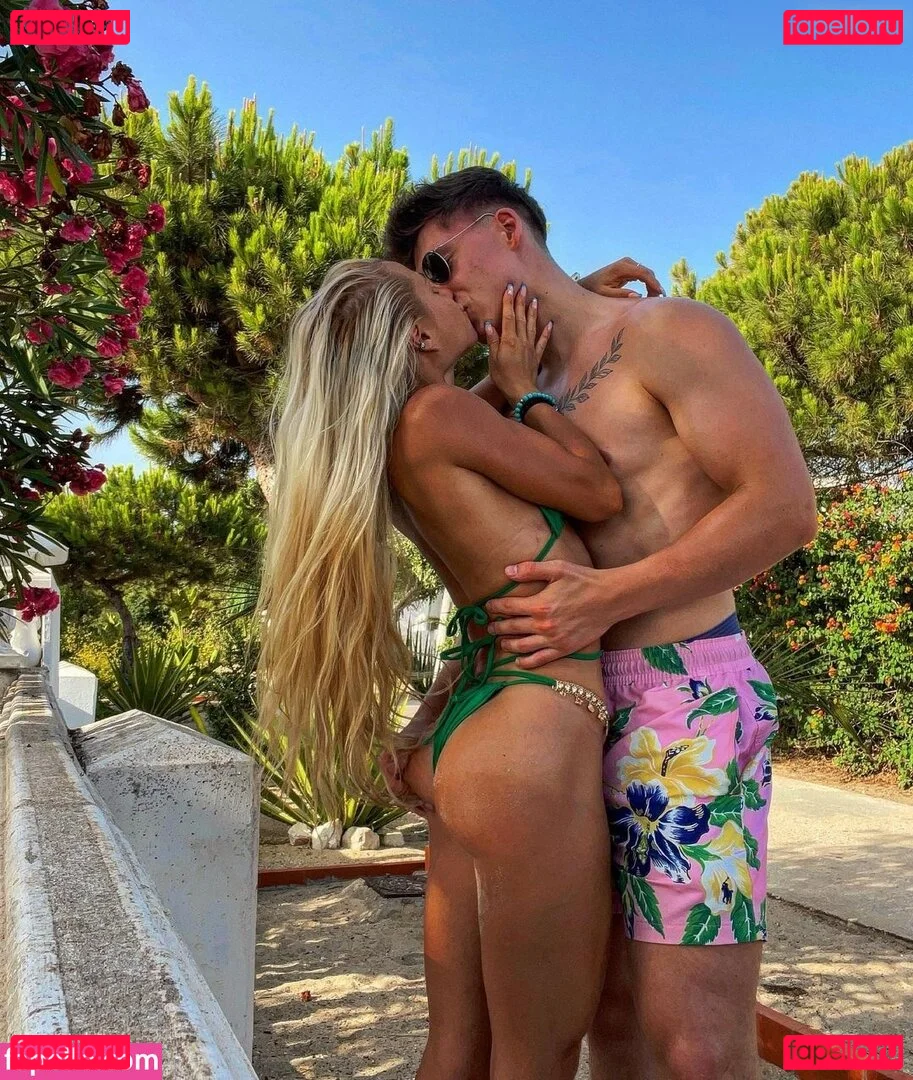 Nadine Chiara Onlyfans Photo Gallery 