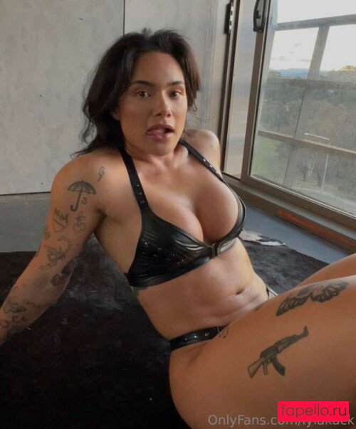 Kyla Luck Nude Onlyfans Photo 33