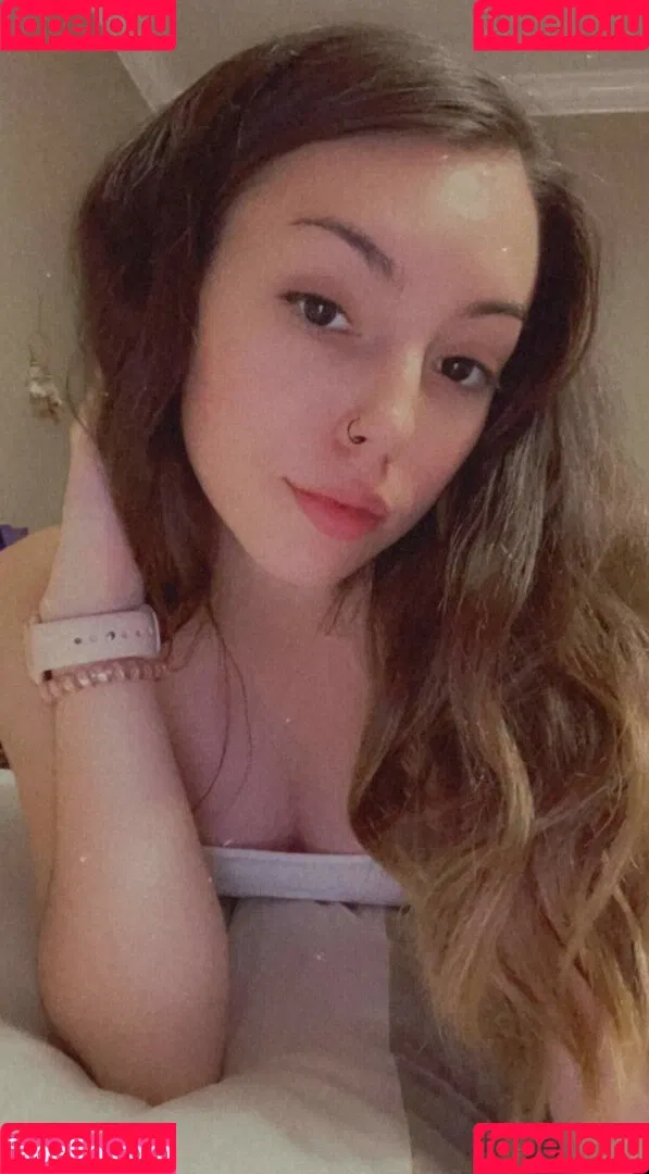 pintsizejen Onlyfans Photo Gallery 