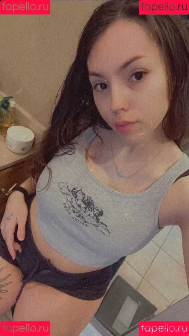 pintsizejen Onlyfans Photo Gallery 