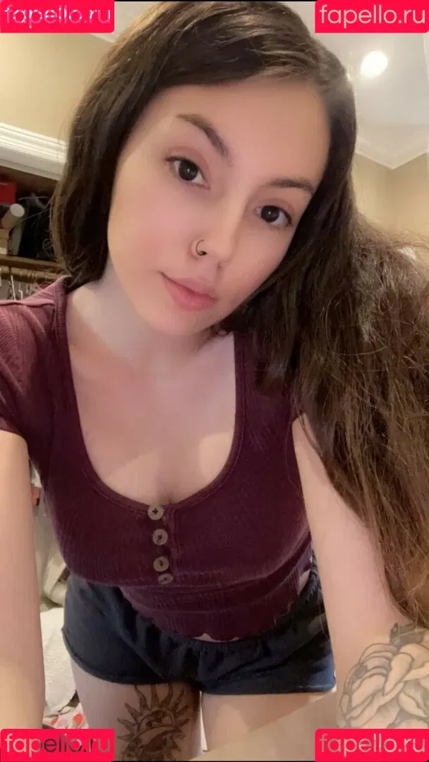 pintsizejen Onlyfans Photo Gallery 
