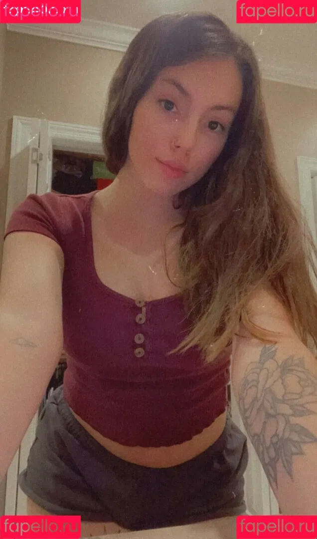 pintsizejen Onlyfans Photo Gallery 
