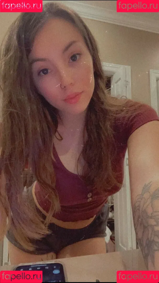 pintsizejen Onlyfans Photo Gallery 
