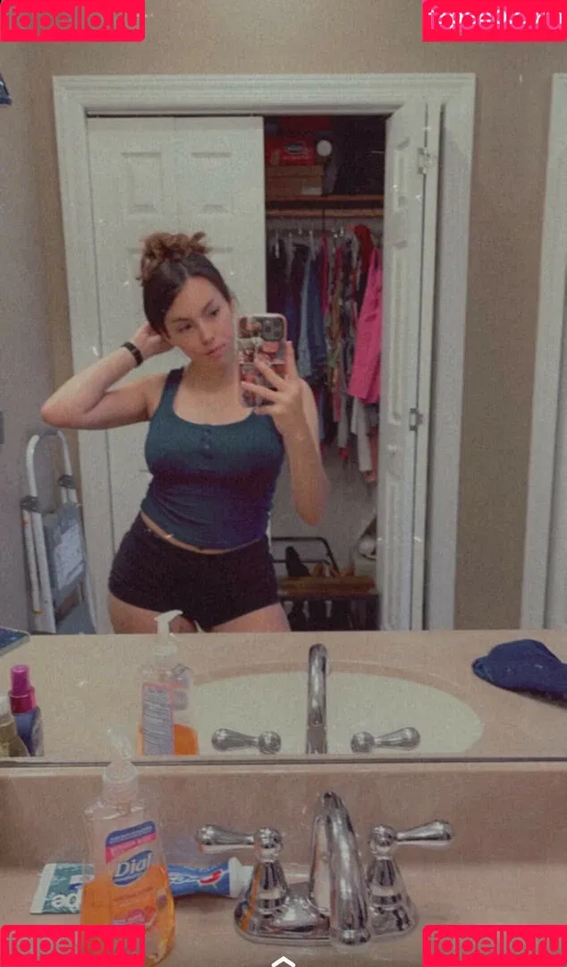 pintsizejen Onlyfans Photo Gallery 