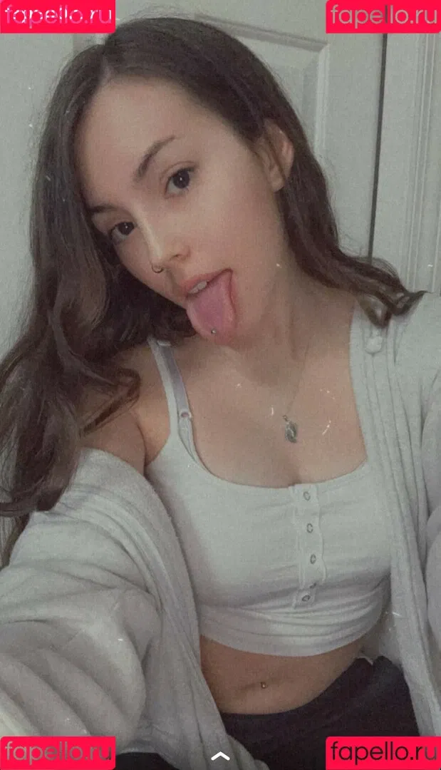 pintsizejen Onlyfans Photo Gallery 