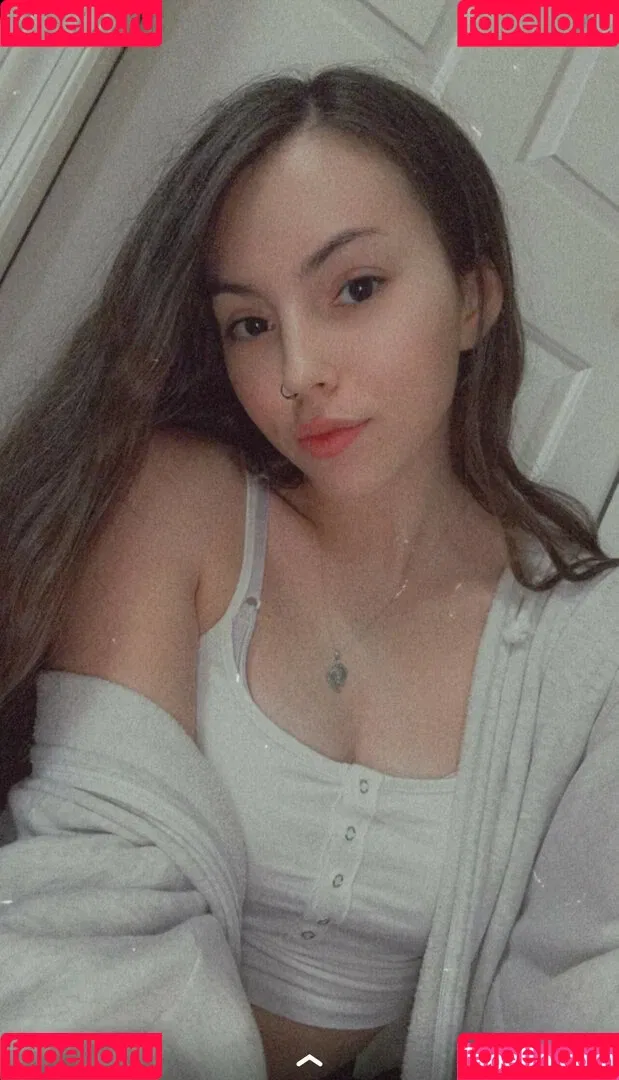 pintsizejen Onlyfans Photo Gallery 