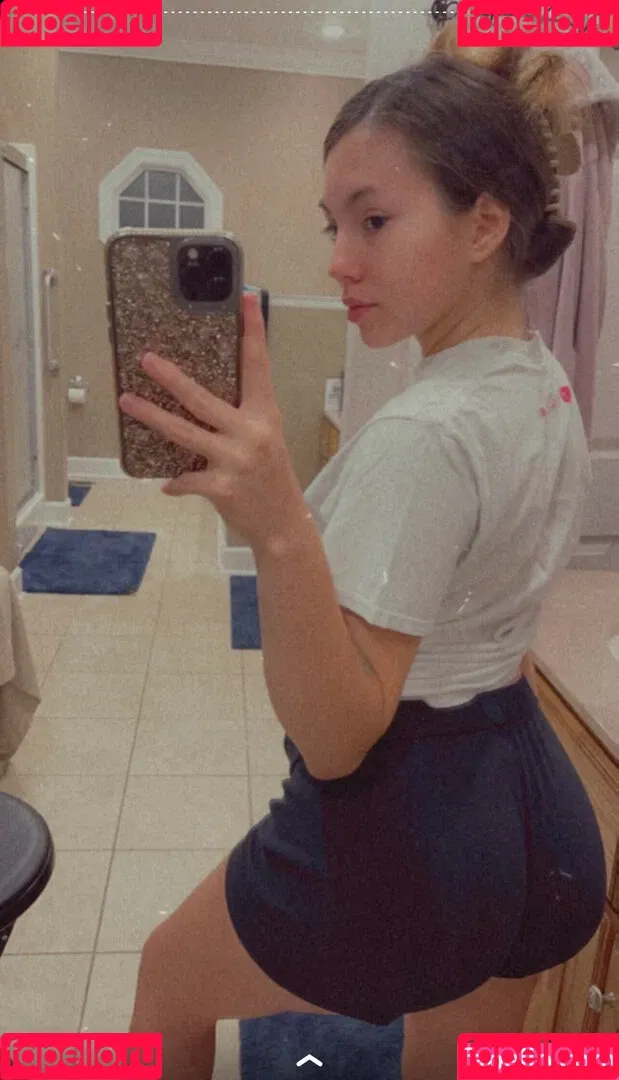 pintsizejen Onlyfans Photo Gallery 