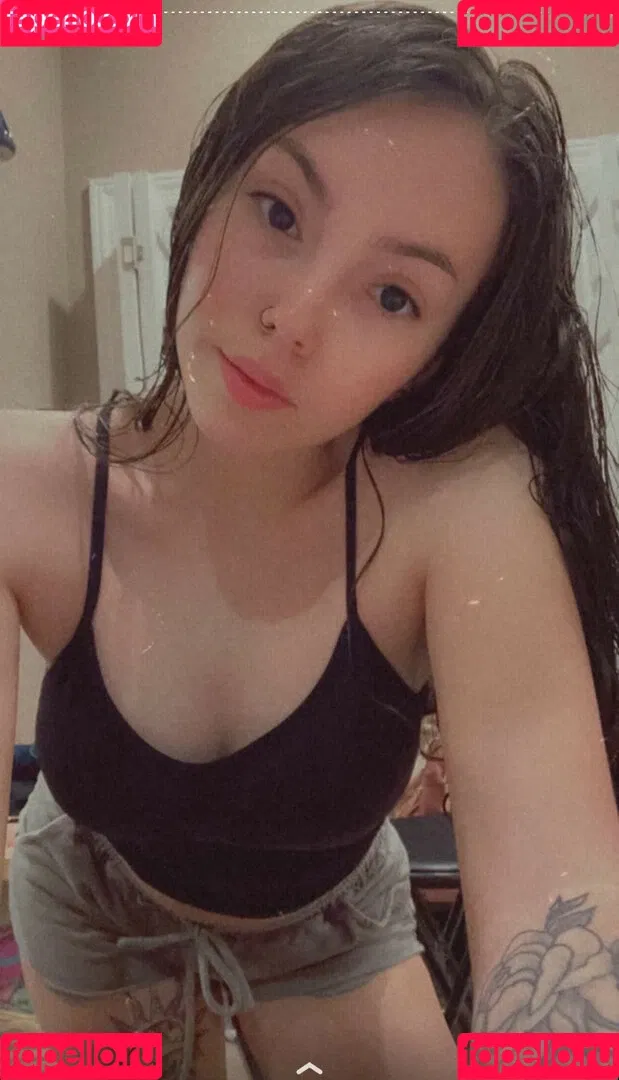 pintsizejen Onlyfans Photo Gallery 