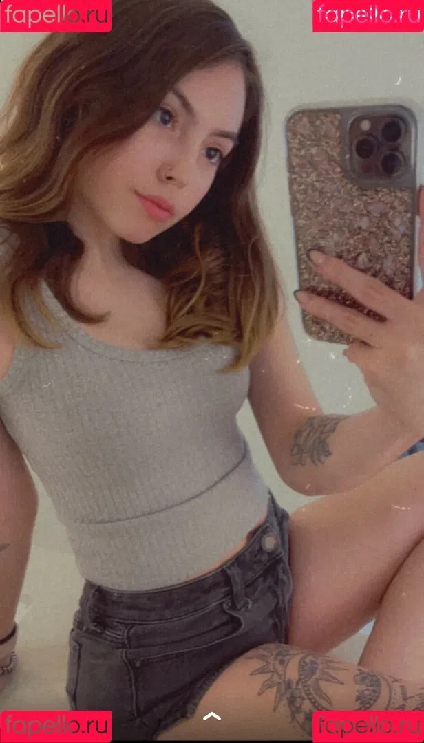 pintsizejen Onlyfans Photo Gallery 