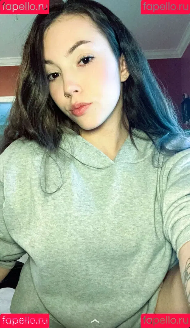pintsizejen Onlyfans Photo Gallery 