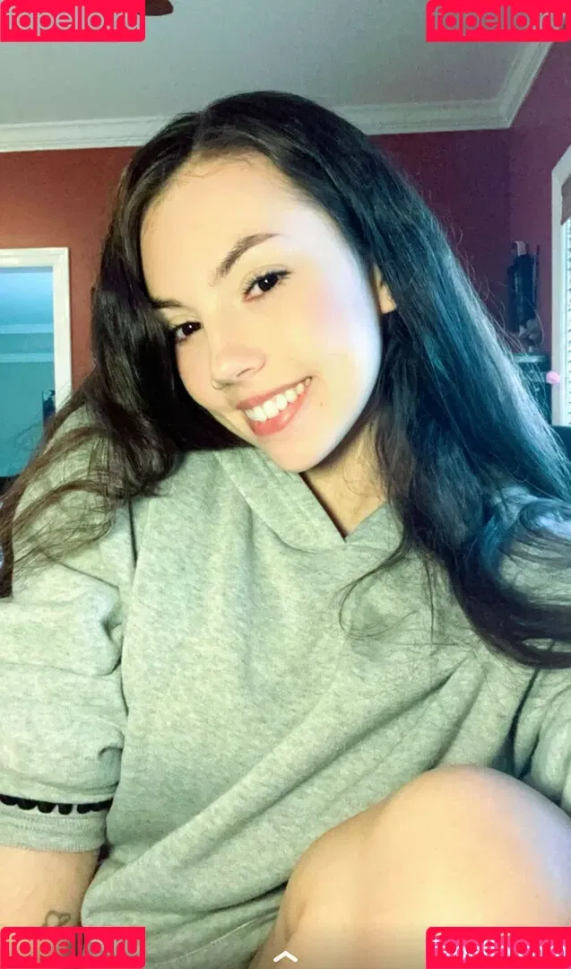 pintsizejen Onlyfans Photo Gallery 