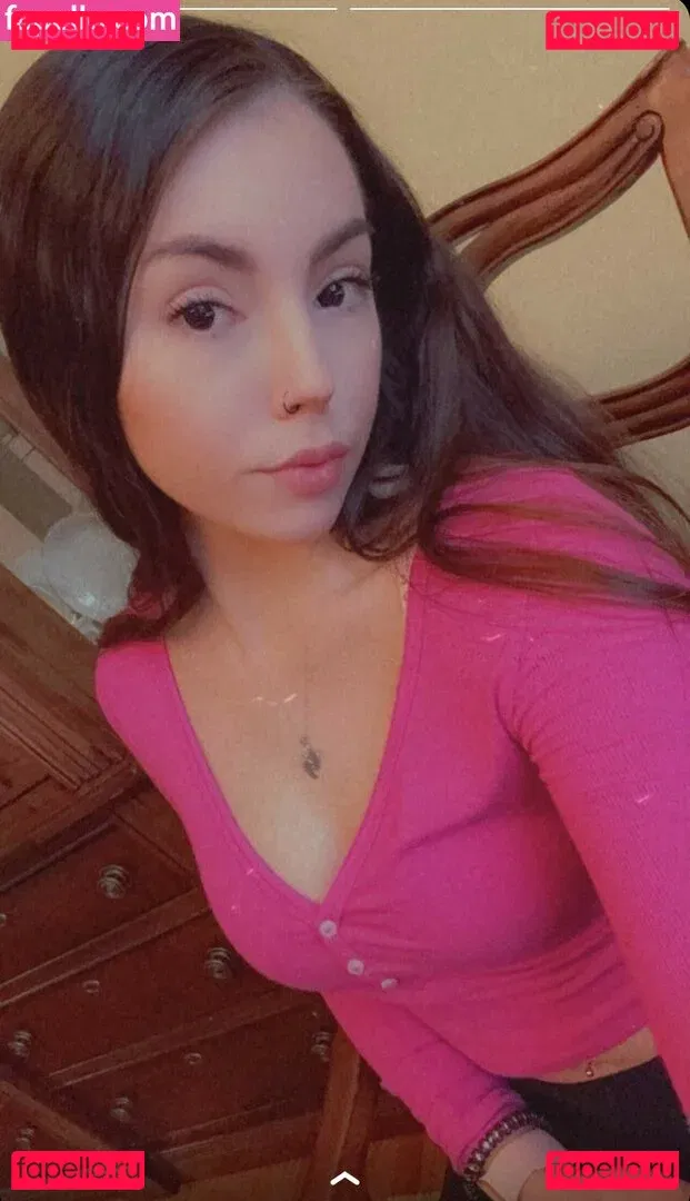 pintsizejen Onlyfans Photo Gallery 