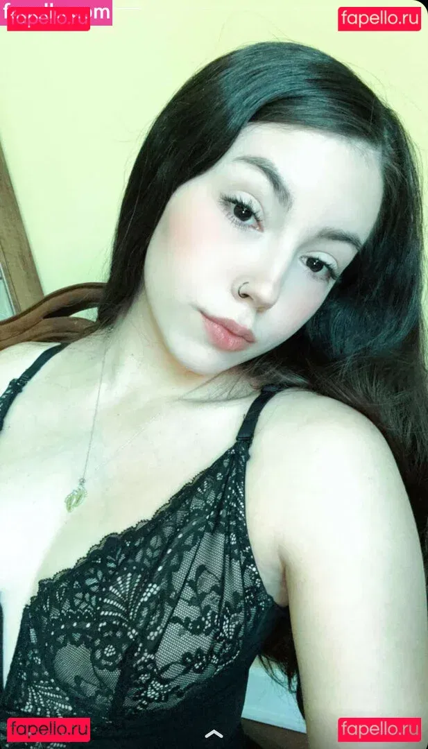 pintsizejen Onlyfans Photo Gallery 