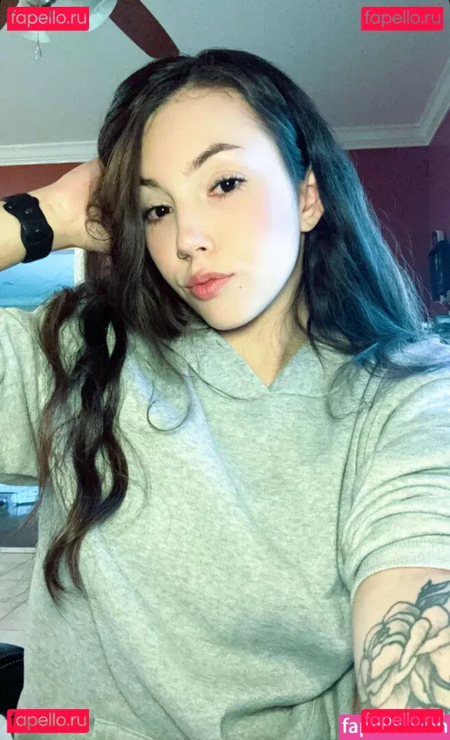 pintsizejen Onlyfans Photo Gallery 