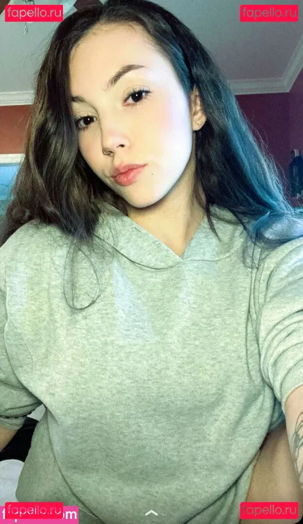 pintsizejen Onlyfans Photo Gallery 