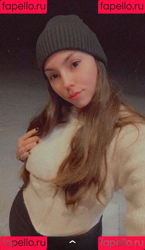 pintsizejen Onlyfans Photo Gallery 