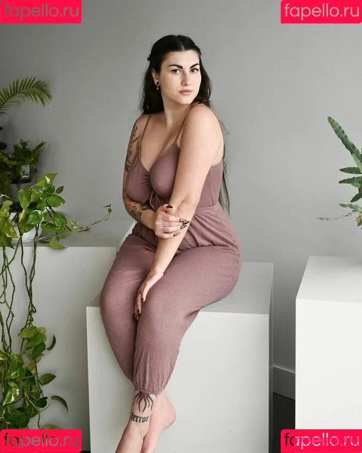 Angela Amethyst Onlyfans Photo Gallery 