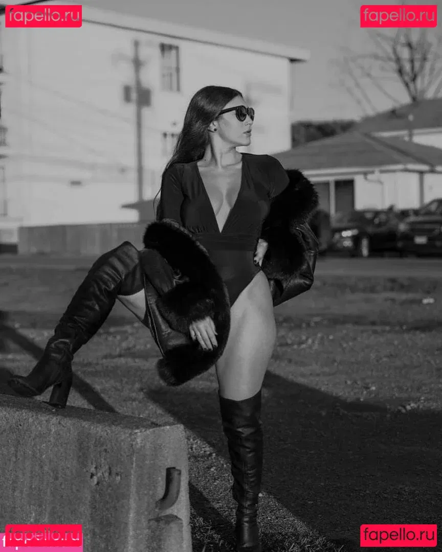 Angela Amethyst Onlyfans Photo Gallery 