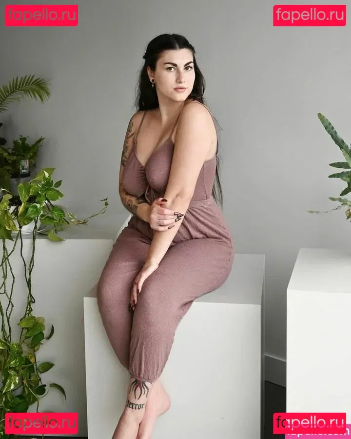 Angela Amethyst Onlyfans Photo Gallery 