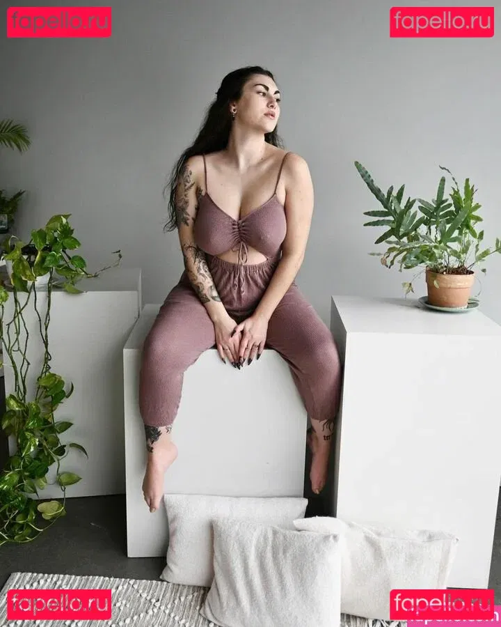 Angela Amethyst Onlyfans Photo Gallery 