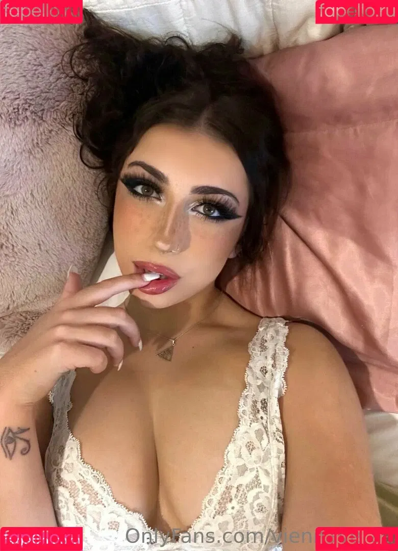 ViennaVeraa Onlyfans Photo Gallery 