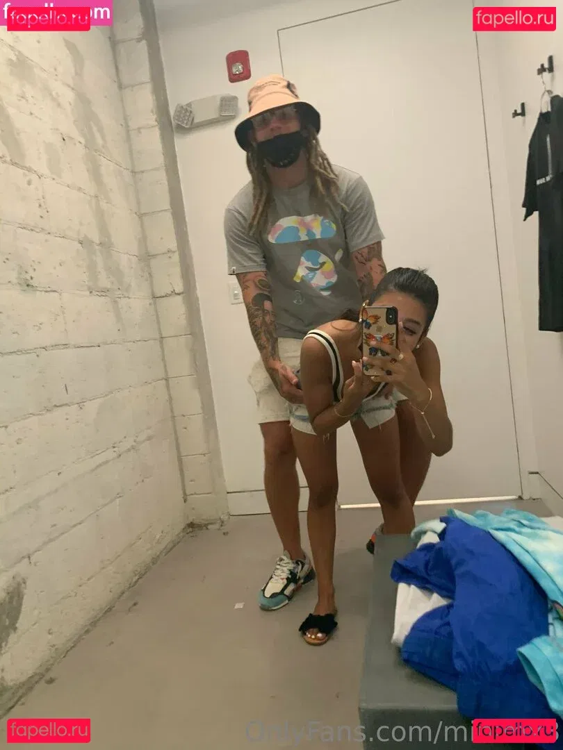 minimx3 Onlyfans Photo Gallery 