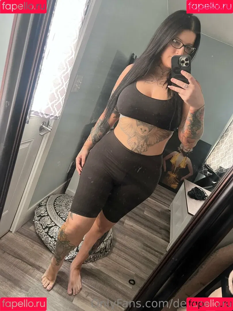 devinebria Onlyfans Photo Gallery 