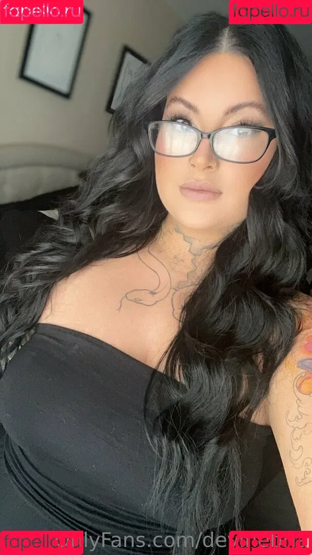 devinebria Onlyfans Photo Gallery 