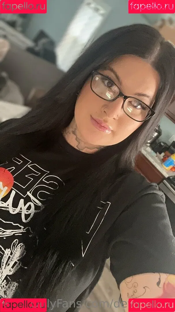 devinebria Onlyfans Photo Gallery 