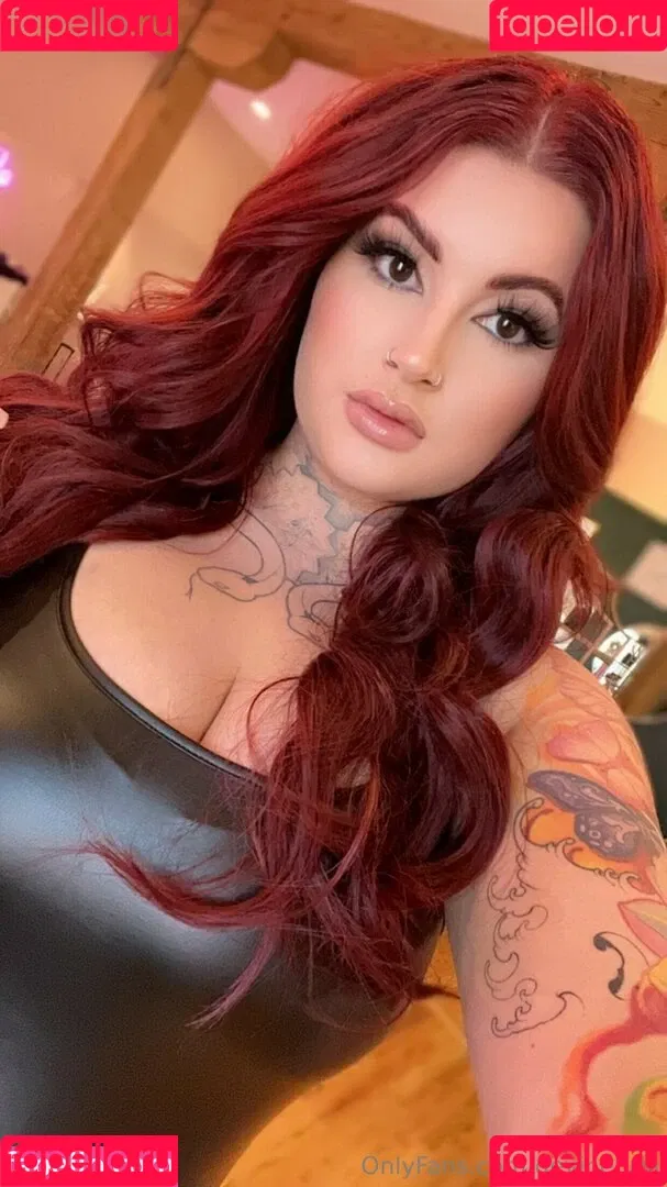 devinebria Onlyfans Photo Gallery 