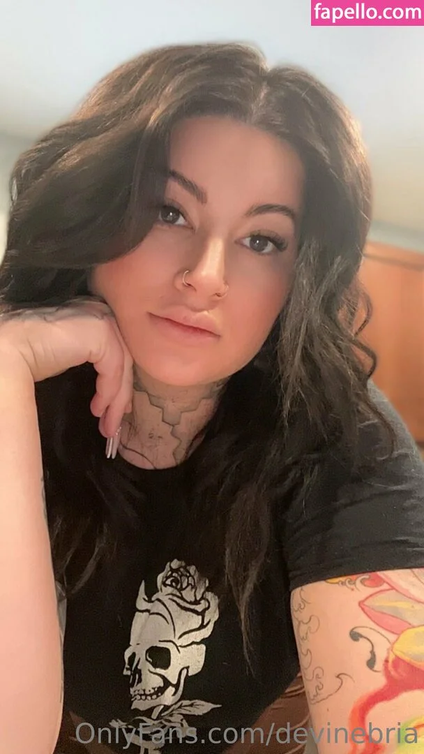 devinebria Onlyfans Photo Gallery 