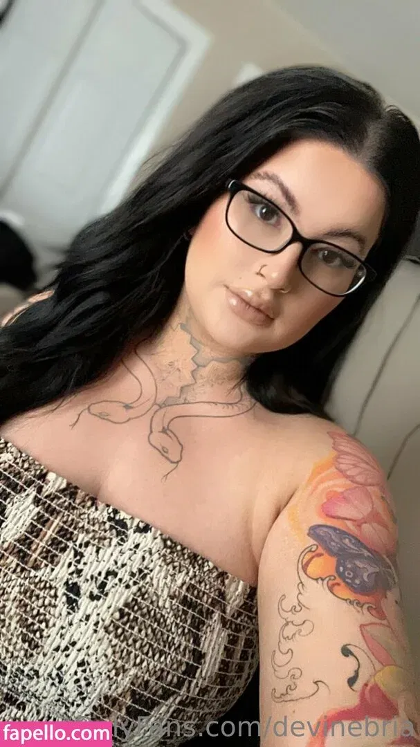 devinebria Onlyfans Photo Gallery 