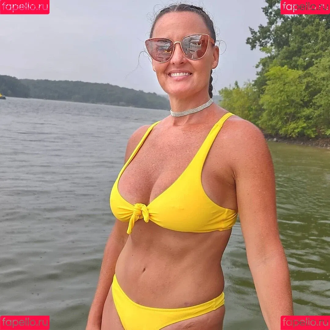 Baddie2thebone Onlyfans Photo Gallery 