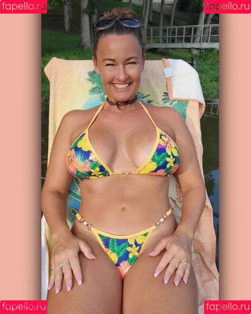 Baddie2thebone Onlyfans Photo Gallery 