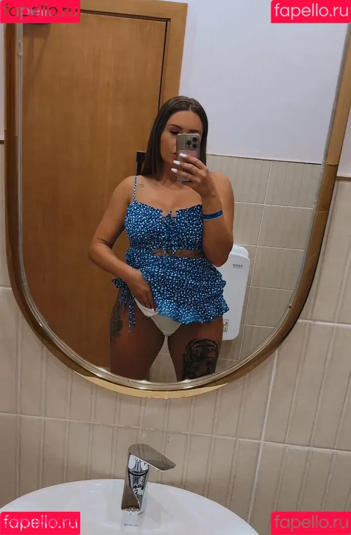 Tiffanyfiddes Onlyfans Photo Gallery 