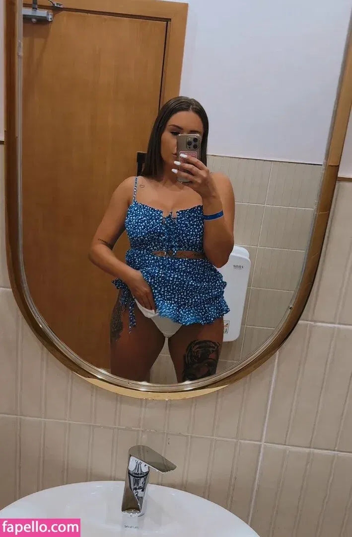 Tiffanyfiddes Onlyfans Photo Gallery 